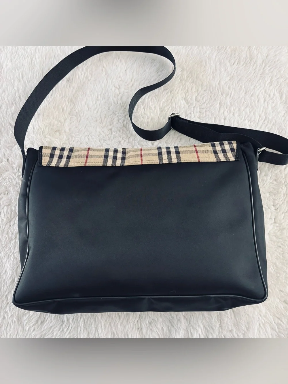 Burberry Black Label Nova Check Canvas Black Nylon Crossbody/Messenger Large Bag